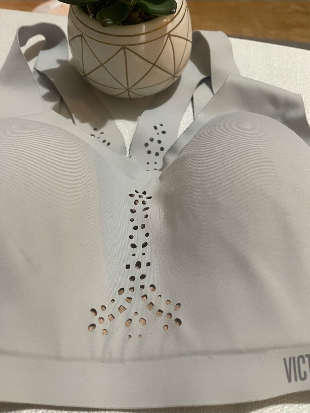 Victoria Sport Activewear Bra 32 D